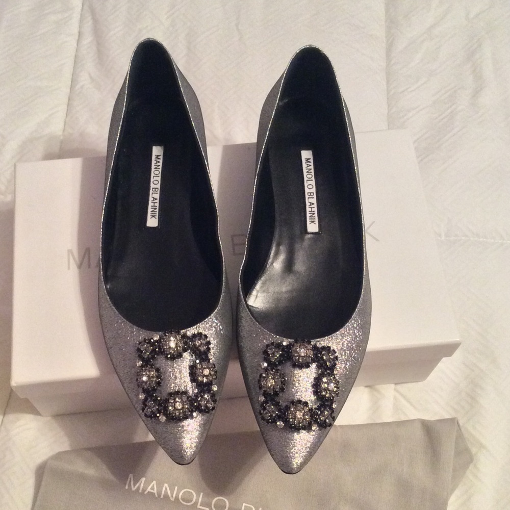 New Manolo Blahnik Hangisi Flats SOLD